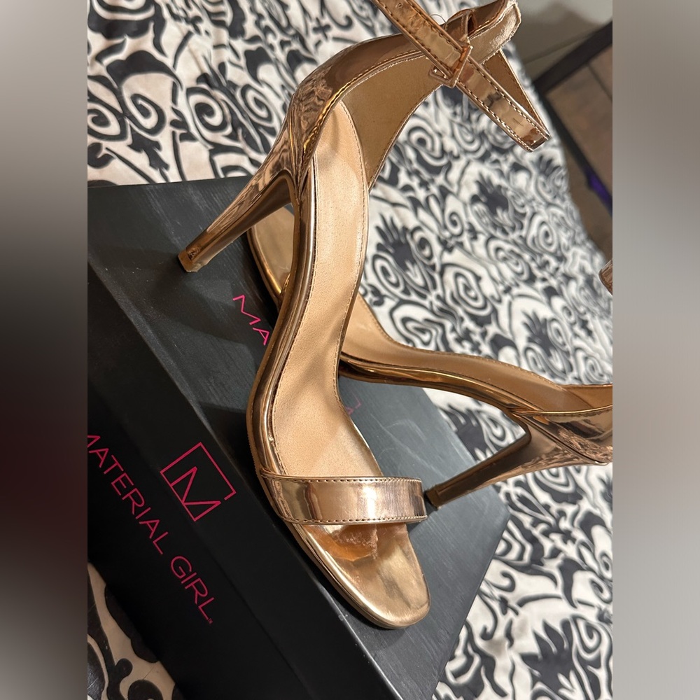 Gold sandal heels